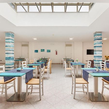 Hotel Il Riccio Porto Cesareo Exteriér fotografie