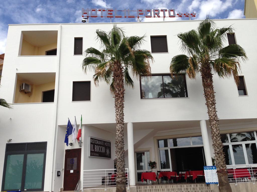 Hotel Il Riccio Porto Cesareo Exteriér fotografie