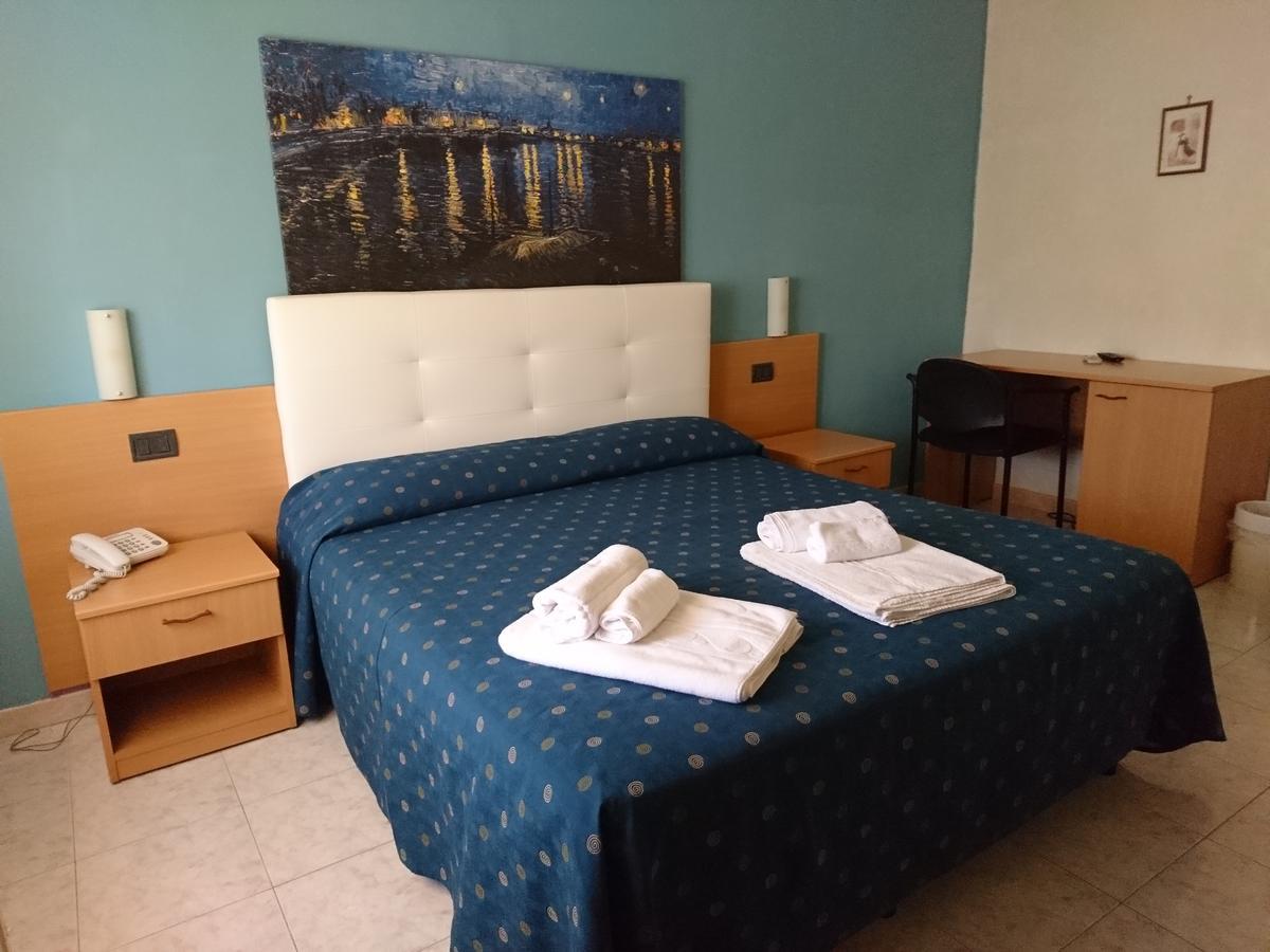 Hotel Il Riccio Porto Cesareo Exteriér fotografie