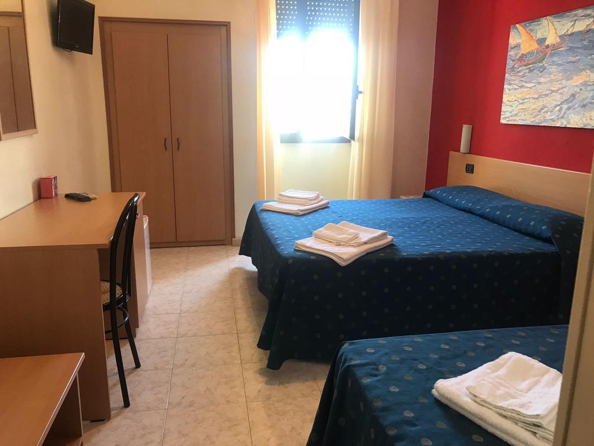 Hotel Il Riccio Porto Cesareo Exteriér fotografie