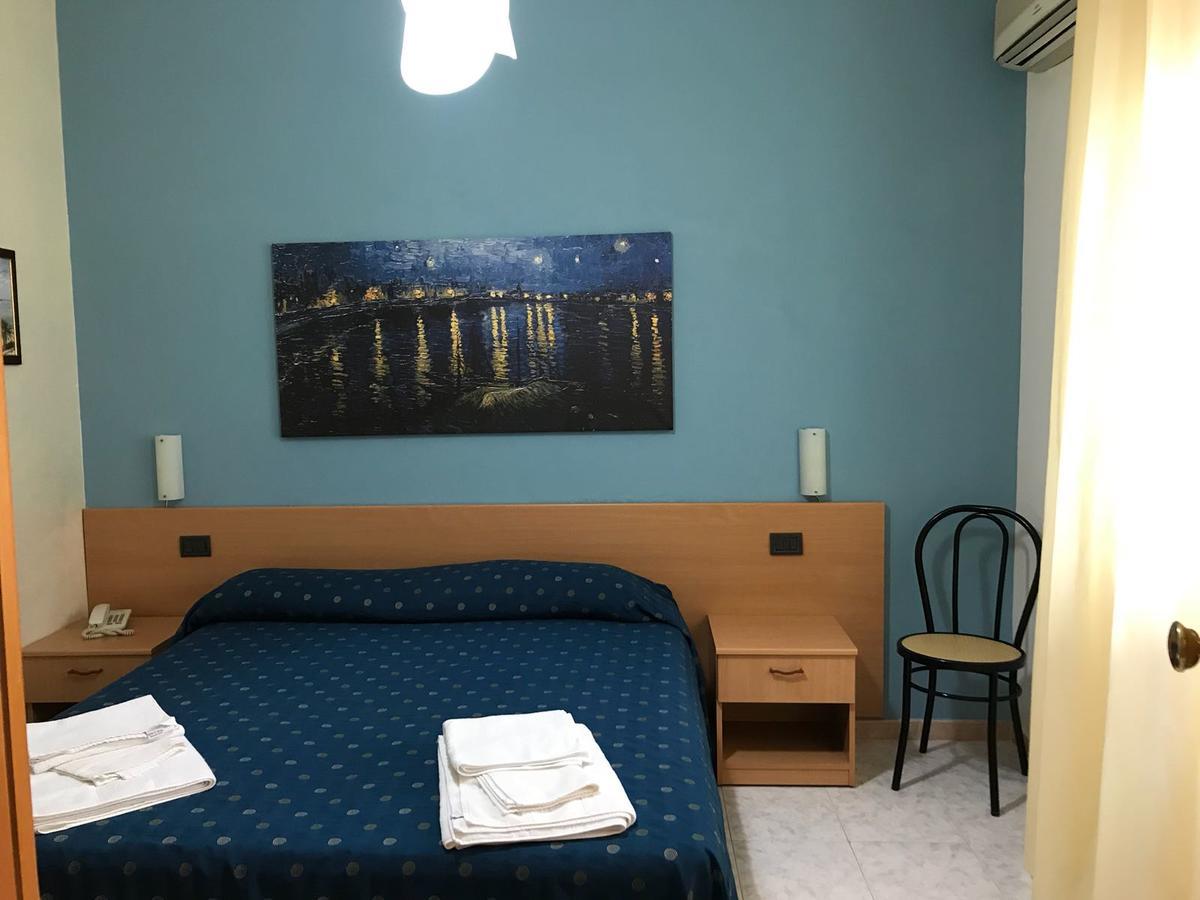 Hotel Il Riccio Porto Cesareo Exteriér fotografie