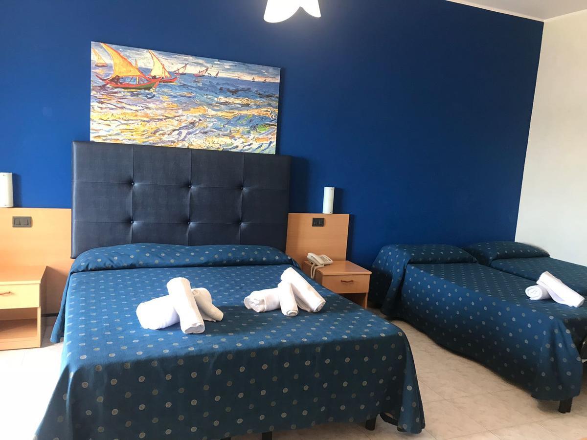 Hotel Il Riccio Porto Cesareo Exteriér fotografie