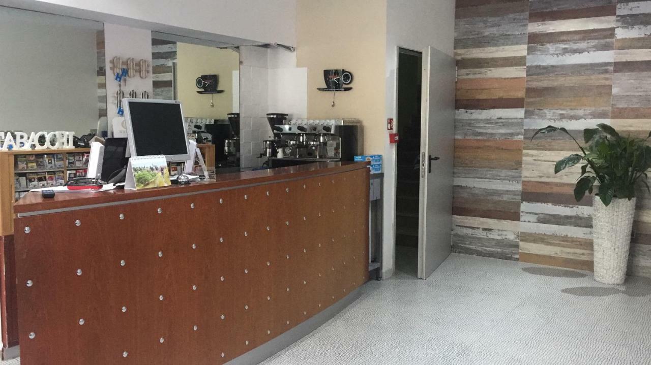 Hotel Il Riccio Porto Cesareo Exteriér fotografie